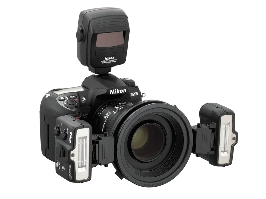 Ремонт крышки батарейного отсека Nikon Speedlight Commander Kit R1C1